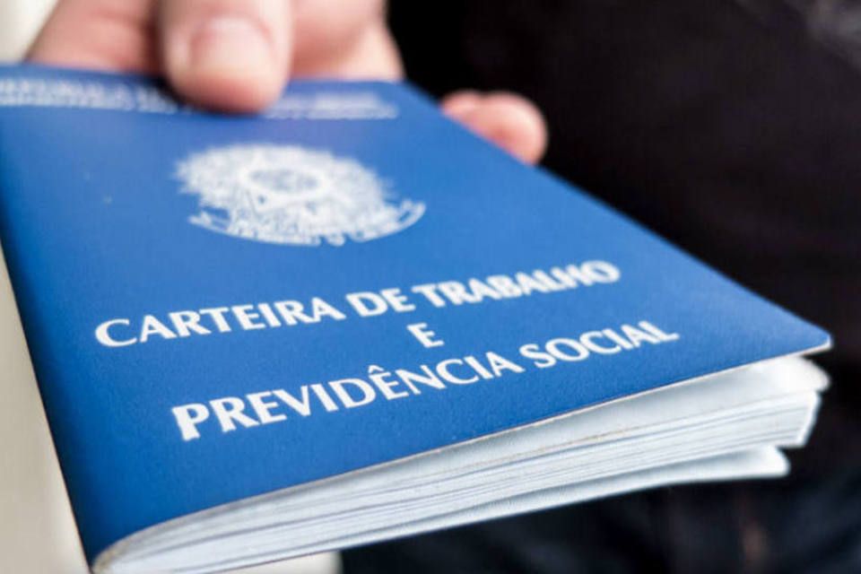 MP não é necessária para garantir validade da reforma trabalhista, diz Maia