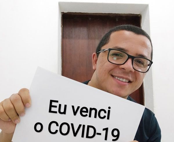 Funcionário público de Patos que venceu a Covid-19 relata a sua experiência no enfrentamento do problema e faz recomendações a população. Escute;