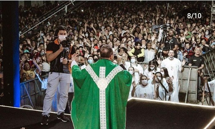 Recorde: Missa com Orações de Cura e Libertação com Padre Fabrício, em Taperoá reúne 80  mil fiéis; veja  