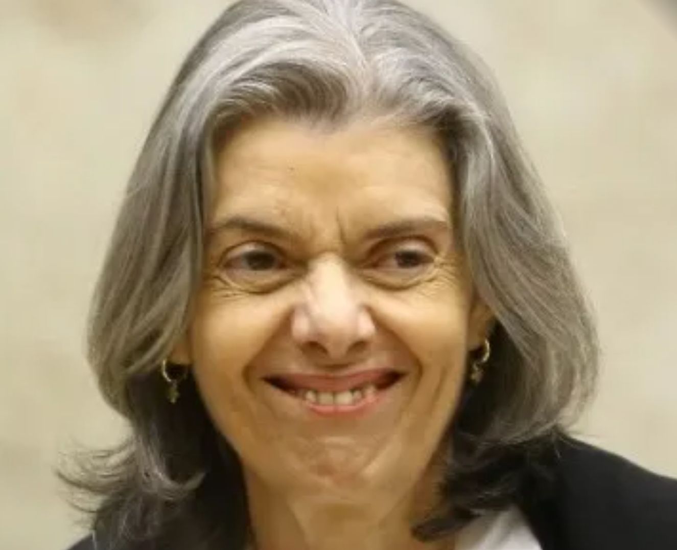 Com voto de Cármen Lúcia, STF forma maioria para condenar Bolsonaro