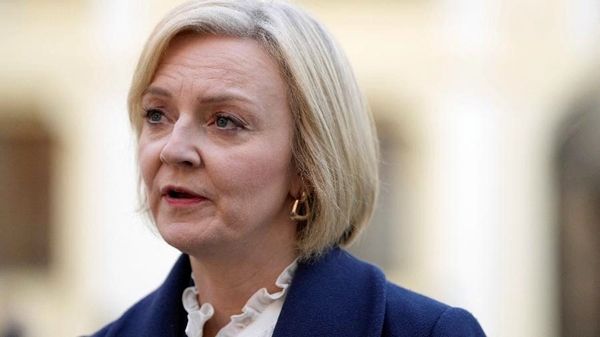 Turbulência política e econômica no Reino Unido: entenda a queda da primeira-ministra Liz Truss