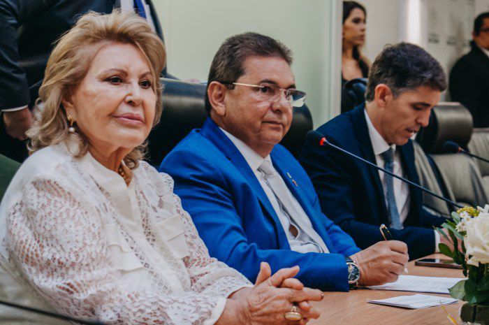 Francisca Motta destaca gesto de Adriano Galdino ao priorizar o interesse coletivo da Paraíba