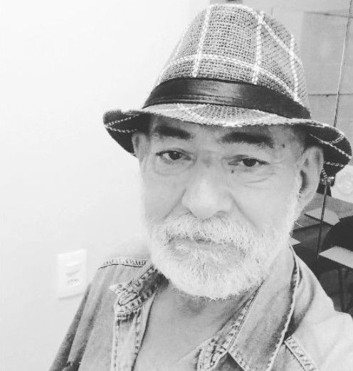 Após quase dois meses internado, morre o radialista patoense Luiz Carlos, aos 65 anos