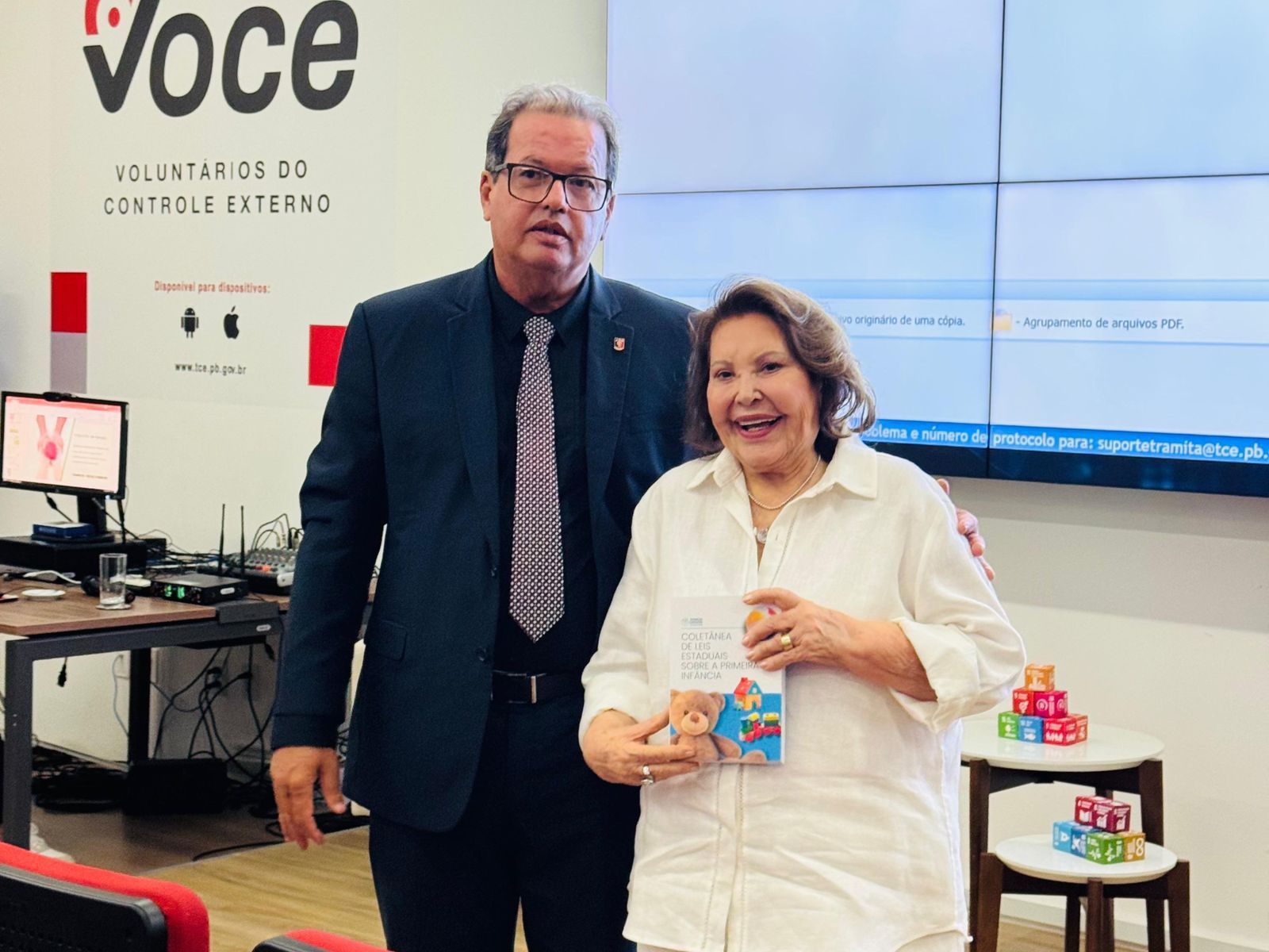 Em reunião no TCE-PB, Francisca Motta enfatiza que o Pacto pela Primeira Infância é um caminho sem volta