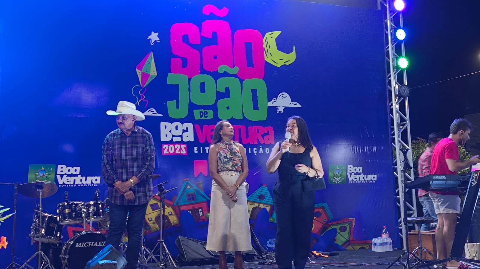 Prefeito de Boa Ventura, Vital, fala ao Blog sobre a satisfação de anunciar programação do São João: \'Aqui é tradição\'; vídeo e fotos