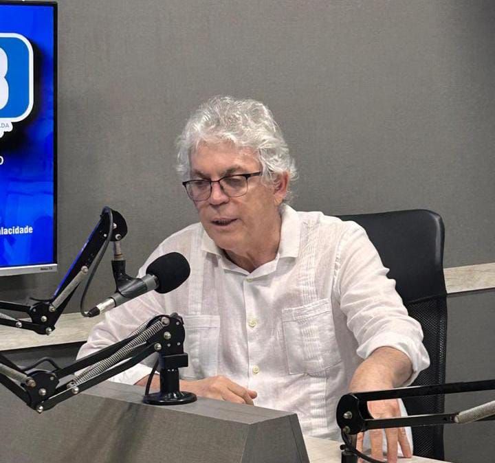 \\\'Acredito fielmente na capacidade do povo paraibano no voto consciente\\\', diz RC comentando liderança na pesquisa em João Pessoa; ouça