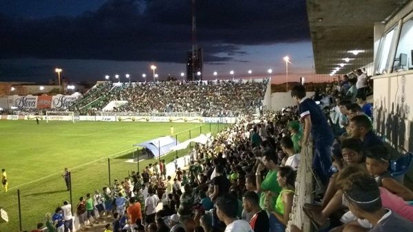 Nacional joga mal e é goleado pelo Atlético em pleno José Cavalcanti