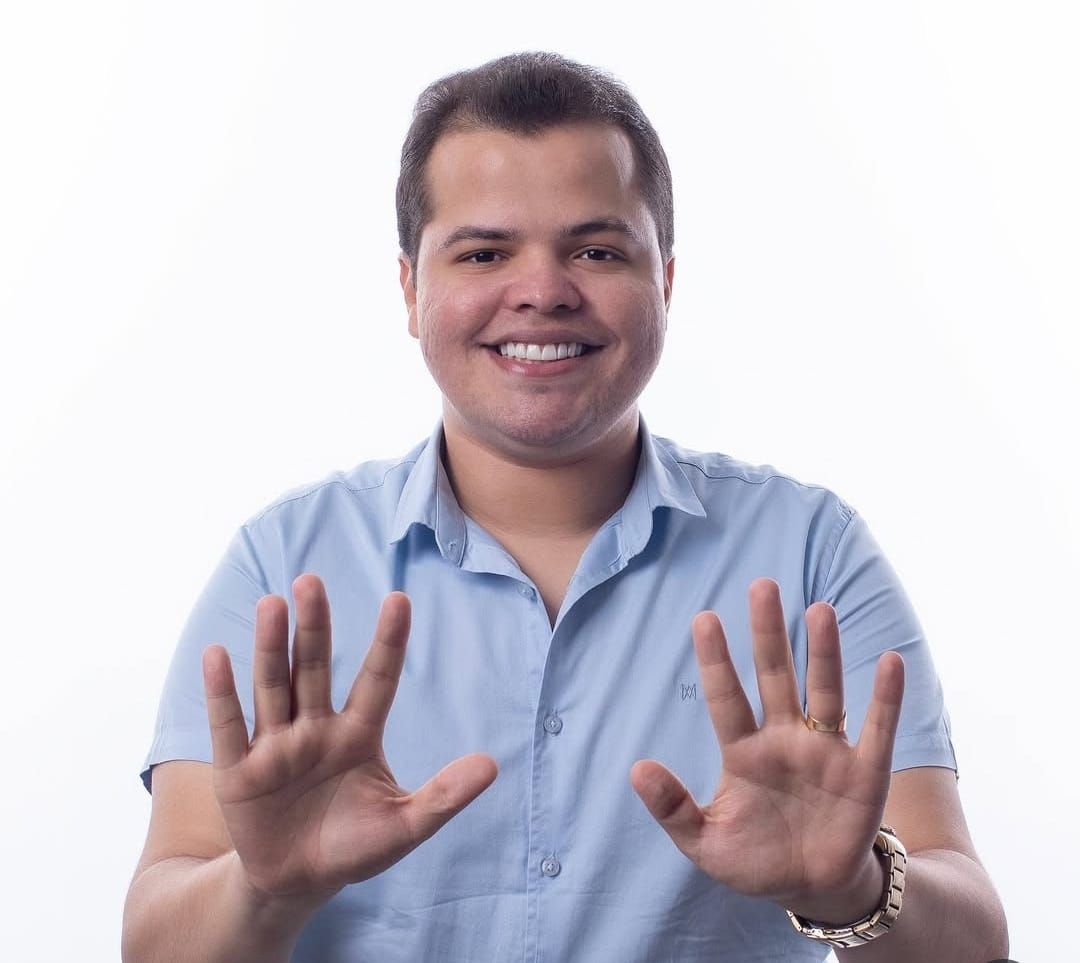 Apoio de Ítalo Gomes sela maioria e consolida Maikon Minervino rumo à Presidência da Câmara de Patos; veja vídeo 