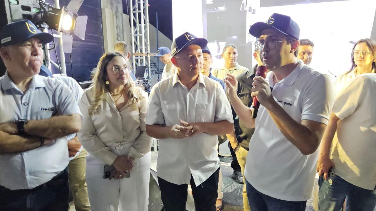 ‘É histórico o que está acontecendo hoje em Catingueira’, afirma o prefeito Suélio, após inaugurar uma fábrica no município; veja fotos