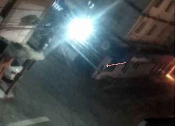 Criminoso tenta invadir loja no centro de Patos, e moradora registra momento; Veja imagens