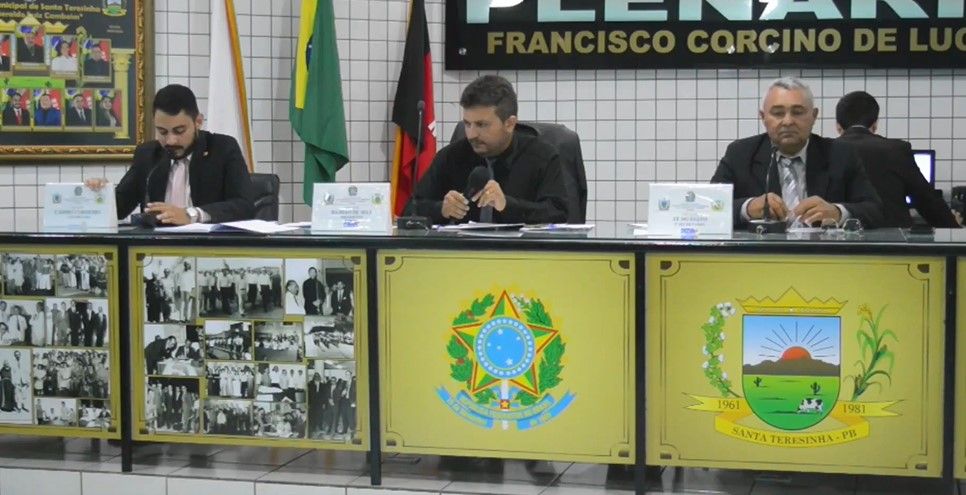 Câmara Municipal de Santa Terezinha realiza mais uma Sessão Ordinária com destaque para obras e serviços na cidade e questões de segurança viária