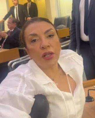 Vídeo de Walber Virgolino provoca repercussão ao ironizar posicionamento de Cida Ramos sobre operação no Rio