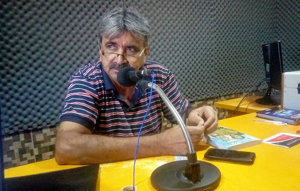 Jornalista Damião Lucena escreve livro sobre Santa Terezinha-PB; lançamento será em janeiro de 2019