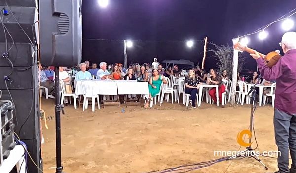 Fazenda Tamanduá realiza noite do Repente e da Viola; Vídeo