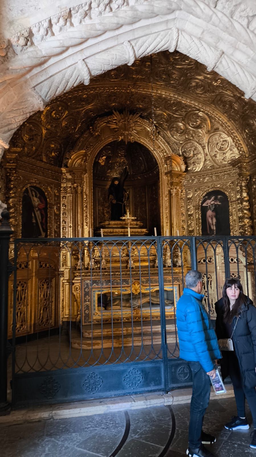 Padre Fabrício visita a belíssima Igreja de São Jerônimo e fala da importância do Santo; vídeo e fotos