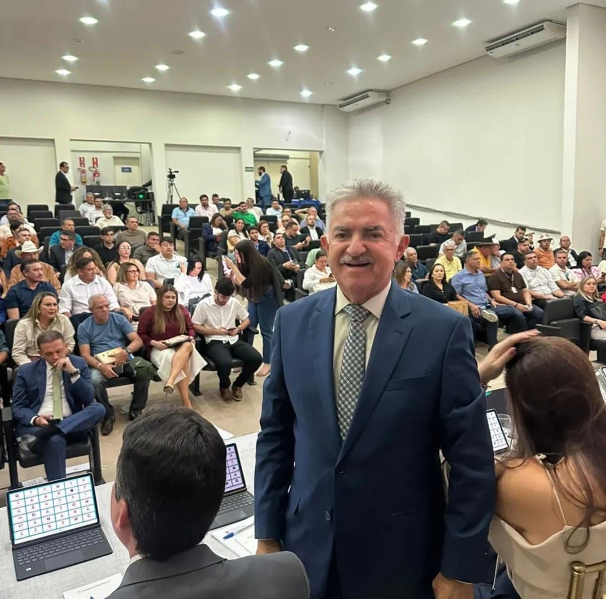 \'Pregando a paz\': deputado João Gonçalves diz que votará  em três candidatos a governo; Galdino, Lucas e Cícero Lucena; vídeo