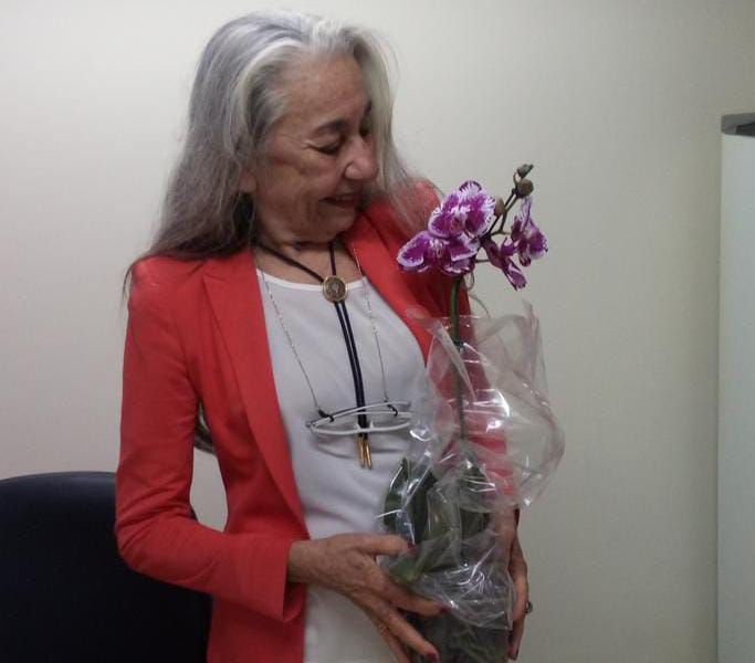 Referência na medicina e na família, médica Valdecira Lilioso faz sua páscoa aos 78 anos, no Recife; veja