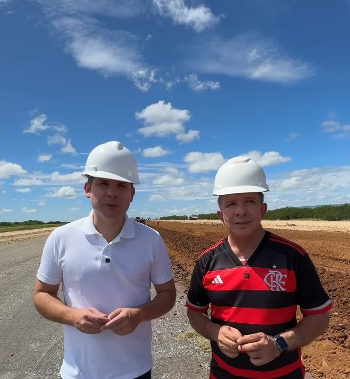 Nabor Wanderley visita obras do aeroporto de Patos ao lado do deputado federal Hugo Motta 