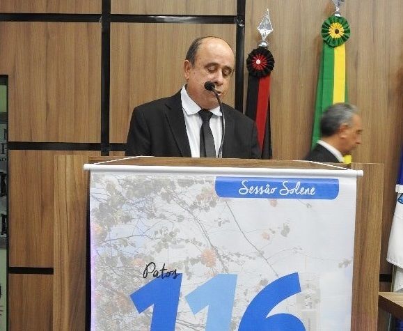 Ex-prefeito de Santa Terezinha, Dr.Rui Pontes, testa positivo para Covid-19, mas está bem 