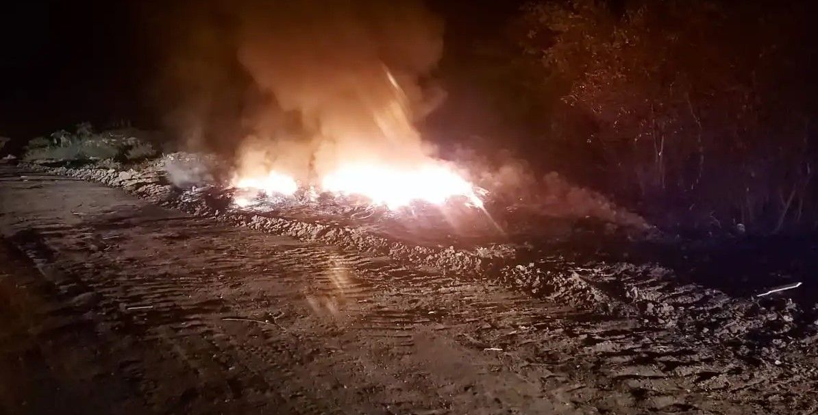 Queima de pneus inicia incêndio no lixão da cidade de Patos; veja