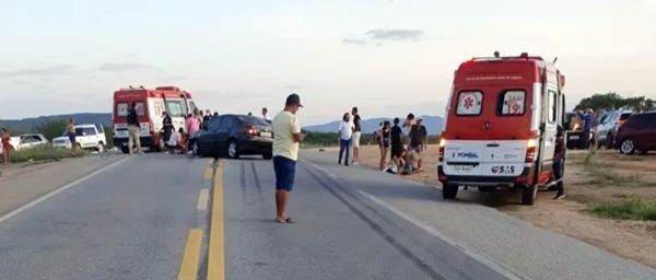 Acidente com dois carros na BR-230 tira a vida de três pessoas próximo a Pombal; Veja vídeo