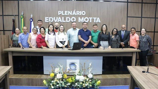 Vereadores, Prefeitos, Deputados e populações se unem para pedir soluções para os problemas da Saúde no Sertão da Paraíba