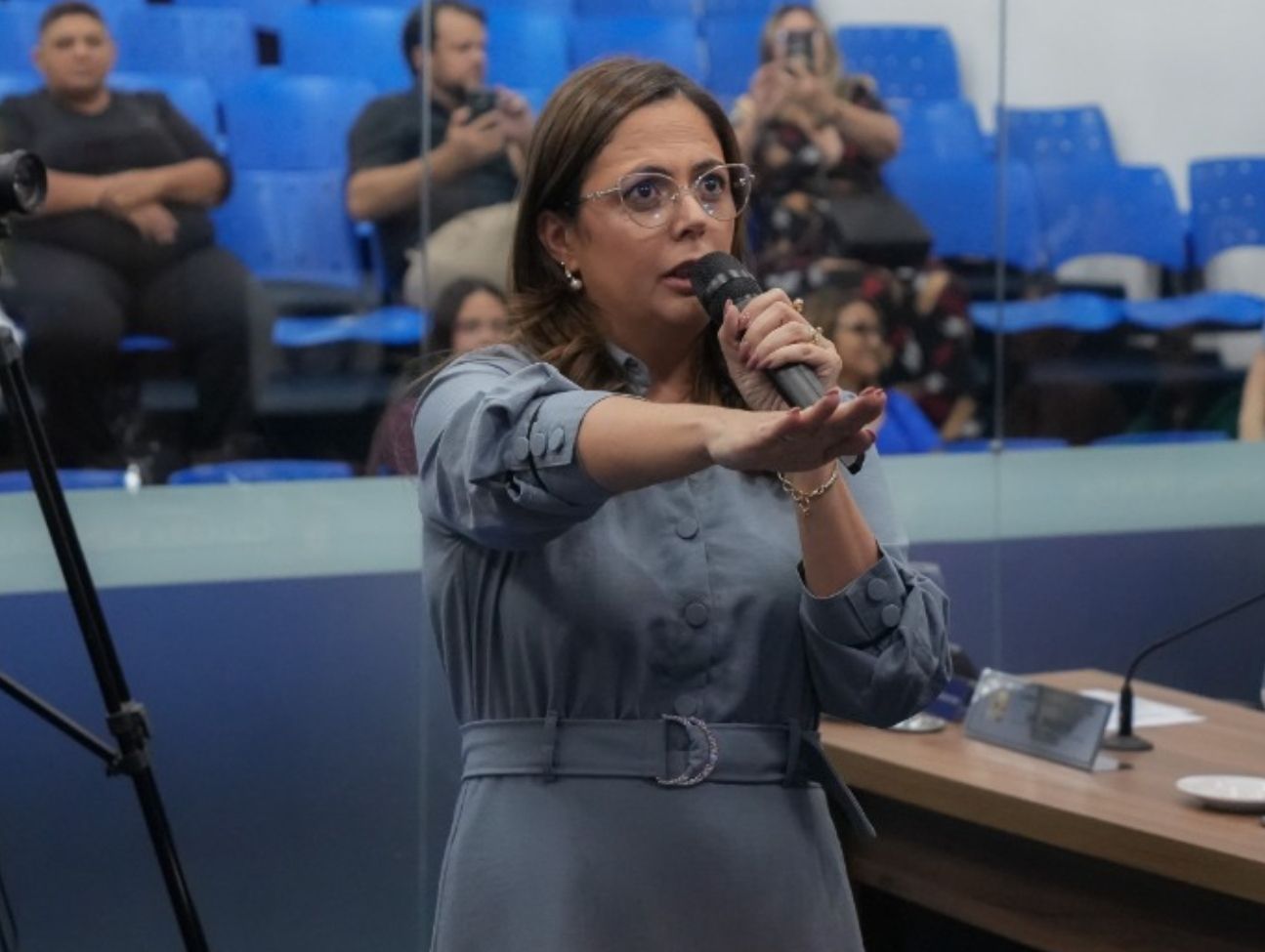 Perla Gadelha toma posse como vereadora na Câmara Municipal de Patos-PB e anuncia primeiras ações do mandato