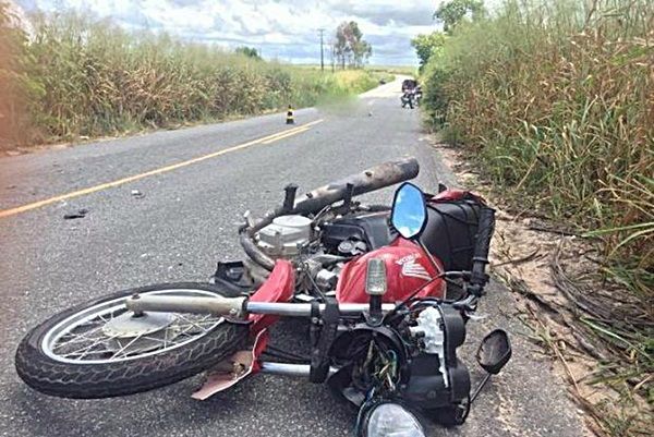 Pai provoca acidente e filho acaba morrendo em BR na Paraíba