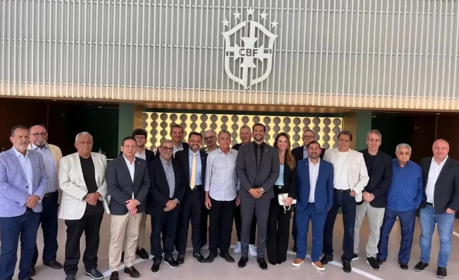 Samir Xaud é eleito novo presidente da CBF e Michelle Ramalho, da Paraíba, é 1ª mulher eleita vice na Confederação