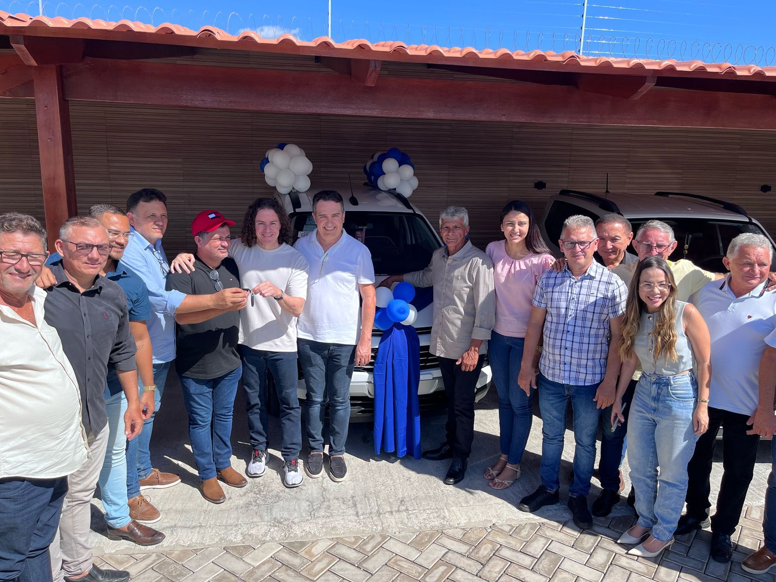 Veneziano recebe reafirmação de apoio à sua reeleição de prefeitos da região do Vale do Rio do Peixe