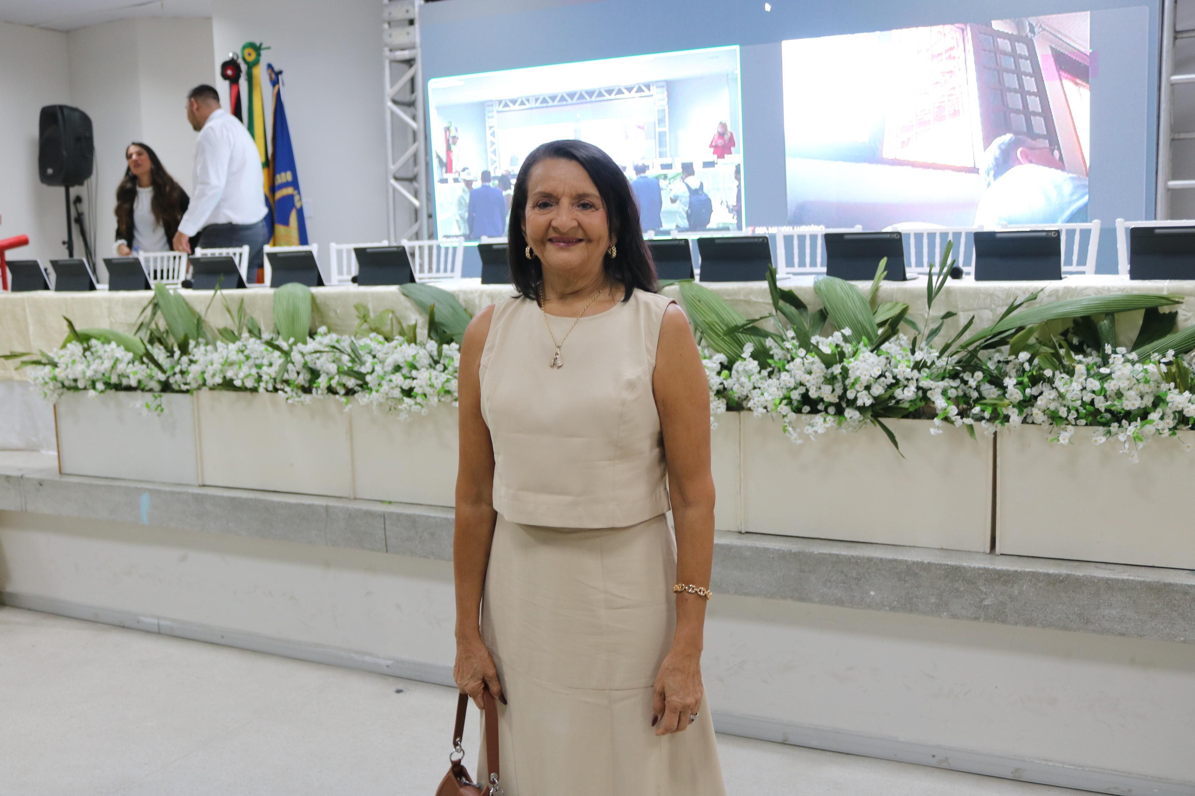 Deputada Leonice Lopes destaca demandas do Sertão em sessões itinerantes da ALPB em Patos e Itaporanga