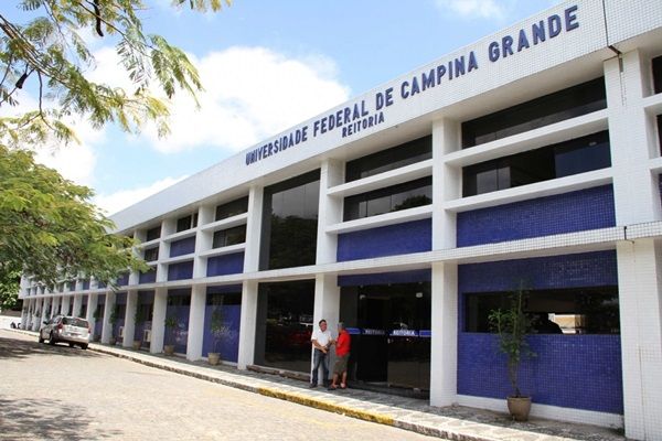 UFCG lança edital de concurso público para cargo de técnico-administrativo