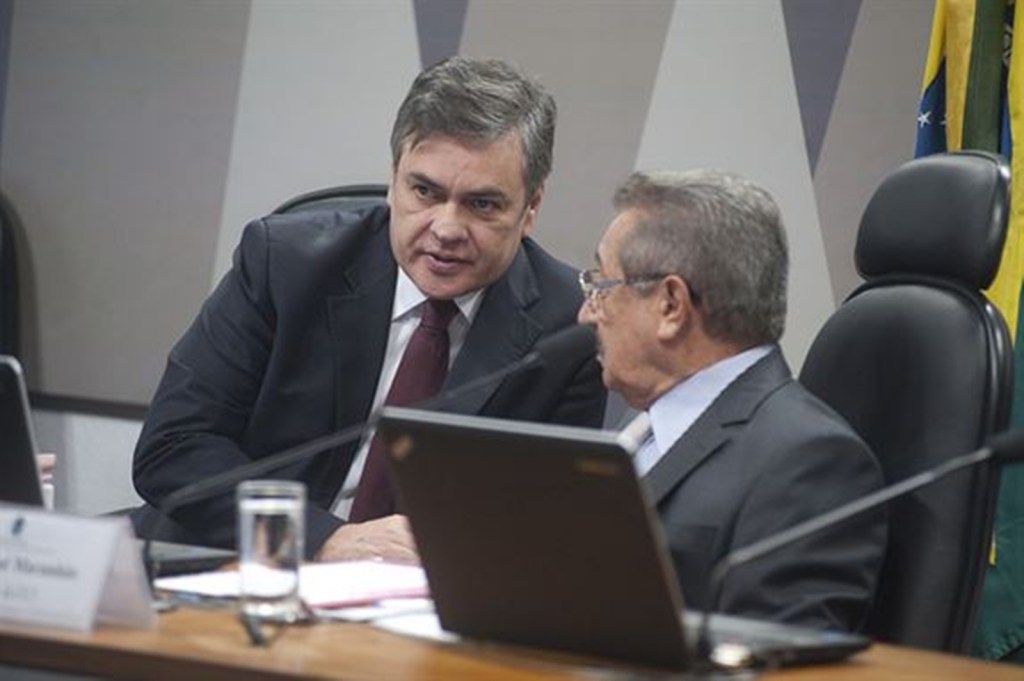 Cássio Cunha Lima e José Maranhão vão se reunir em Brasília para discutir eleições