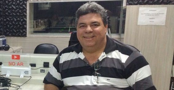 BOMBA: Deputado Antônio Mineral denuncia esquema de locação de carros na prefeitura de Patos; escute