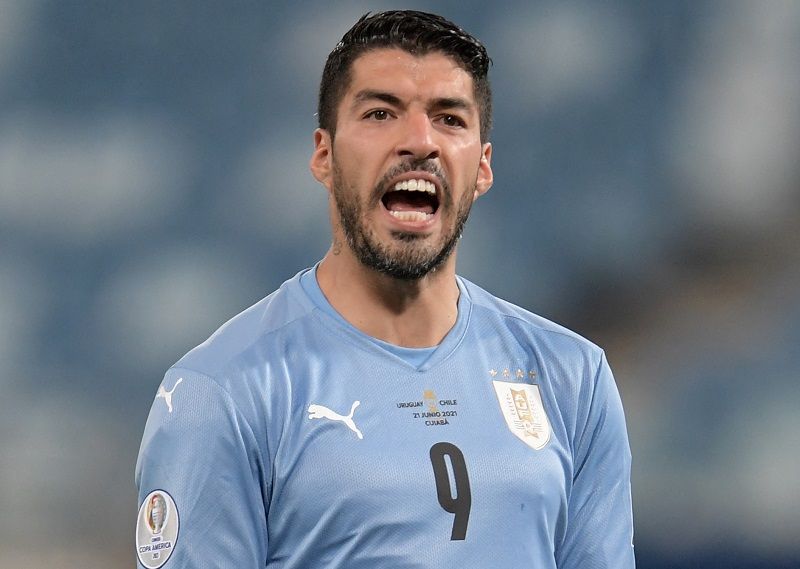 Grêmio faz proposta por Luis Suárez e negocia com outros dois jogadores para se reforçar em 2023