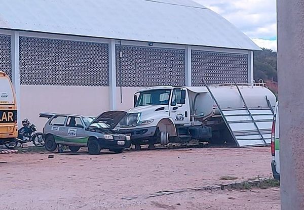 Prefeita de Juru, Solange Félix, se manifesta sobre denúncia de vereadoras envolvendo caminhão-pipa