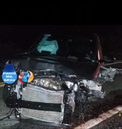 Acidente deixa 5 vítimas feridas após colisão entre veículo e um animal, na BR-361, entre Piancó e Itaporanga 