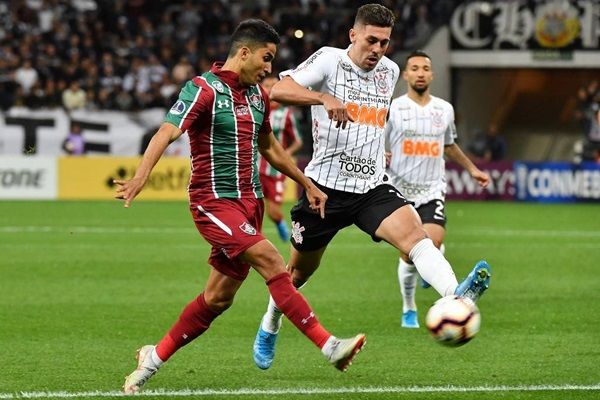 Corinthians decepciona e fica no empate com Fluminense, em Itaquera