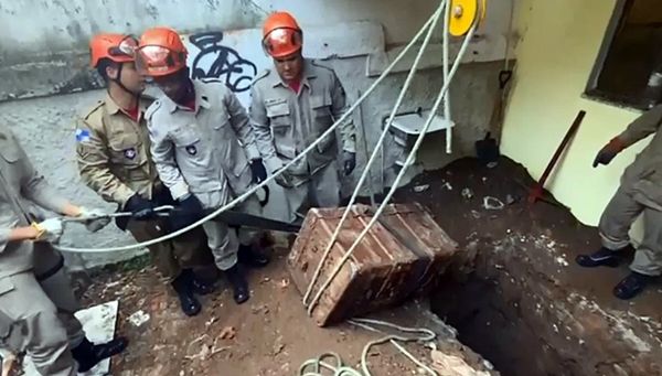 Corpo de ator da Record é encontrado amarrado dentro de baú enterrado em terreno