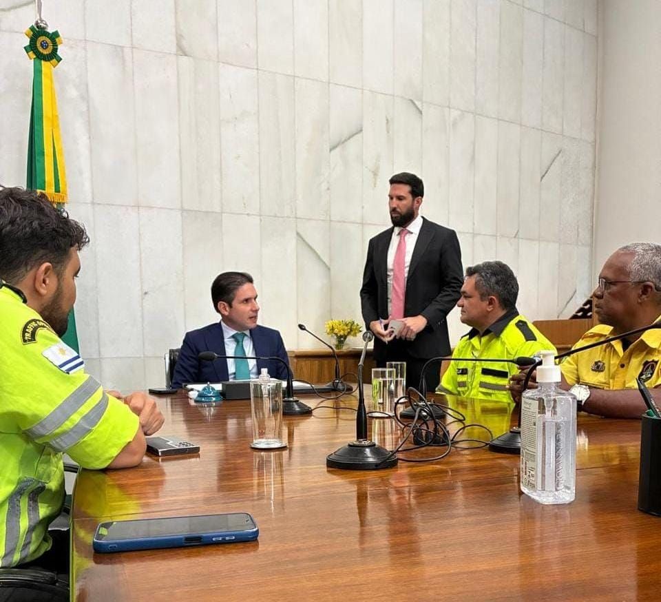 Presidente da Câmara dos Deputados se reúne com Agentes de Trânsito e analisará pleito da categoria