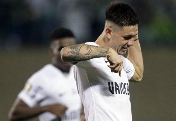 Cássio é expulso, e Corinthians busca empate épico com Palmeiras com 2 a menos e zagueiro no gol