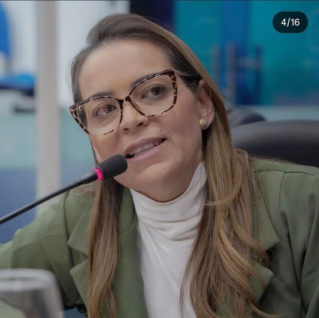 Solidariedade e empatia: Vereadora Nadir condena ataques nas redes sociais à professora Kelly Faustino após tragédia em Patos