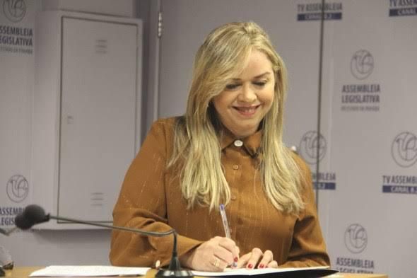 Sílvia Benjamin retorna à Assembleia Legislativa da Paraíba