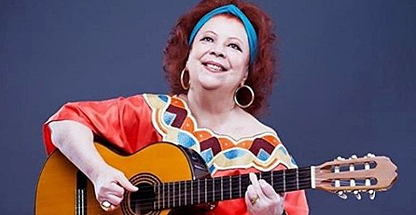 UMA POR DIA... Morre a madrinha do samba