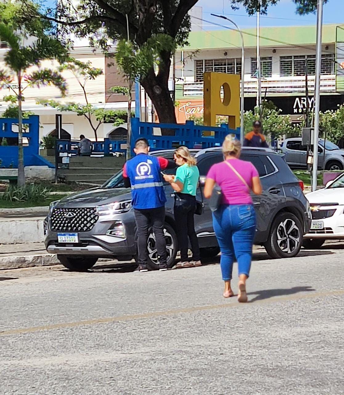 Vereador Josmá alerta sobre zona azul em Patos:  ‘’Não paguem; está tudo ilegal e sem sinalização. A Rizzo Park não pode multar!’’