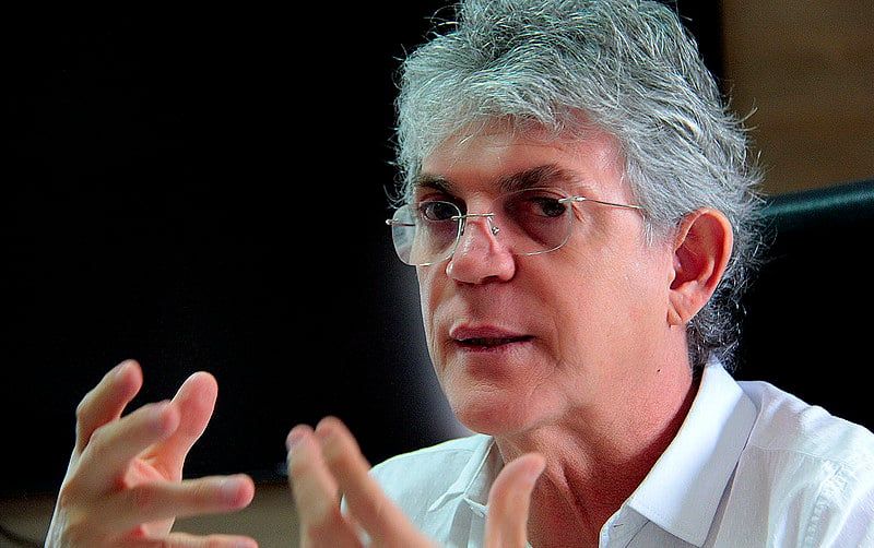 Ricardo Coutinho confirma pré-candidatura a deputado federal em 2026 e revela mágoa com João Azevêdo