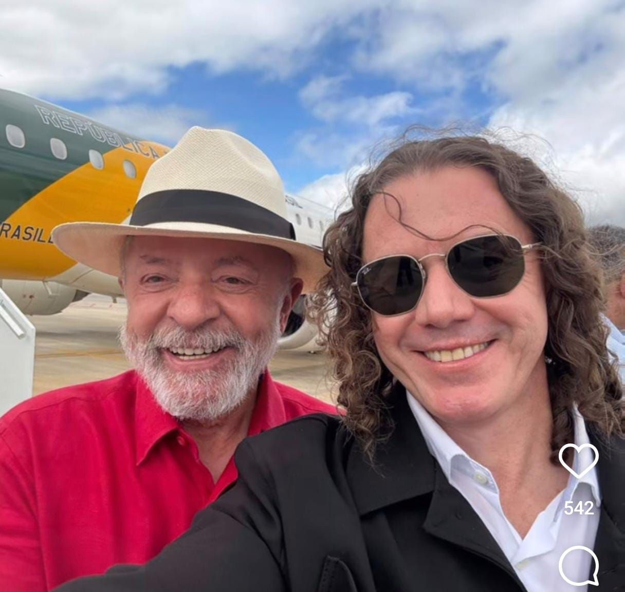 \\\'Não tinha previsão de fala de parlamentar\\\', diz Veneziano ao Blog, explicando porque não falou no evento de Lula; ouça