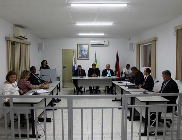 Exemplo a ser seguido:Vereadores de São José de Espinharas vão doar parte dos salários para comprar cestas básicas
