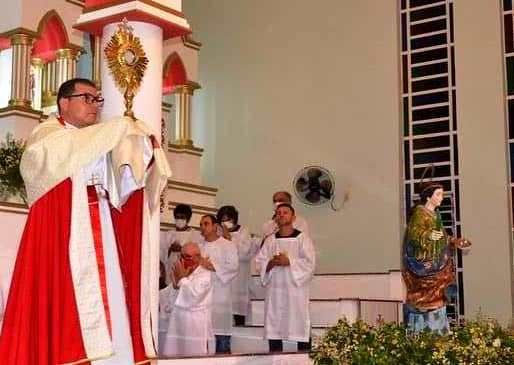 Padre Erivaldo convida o povo católico para participar da Programação de Encerramento da festa da padroeira da cidade de Santa Luzia