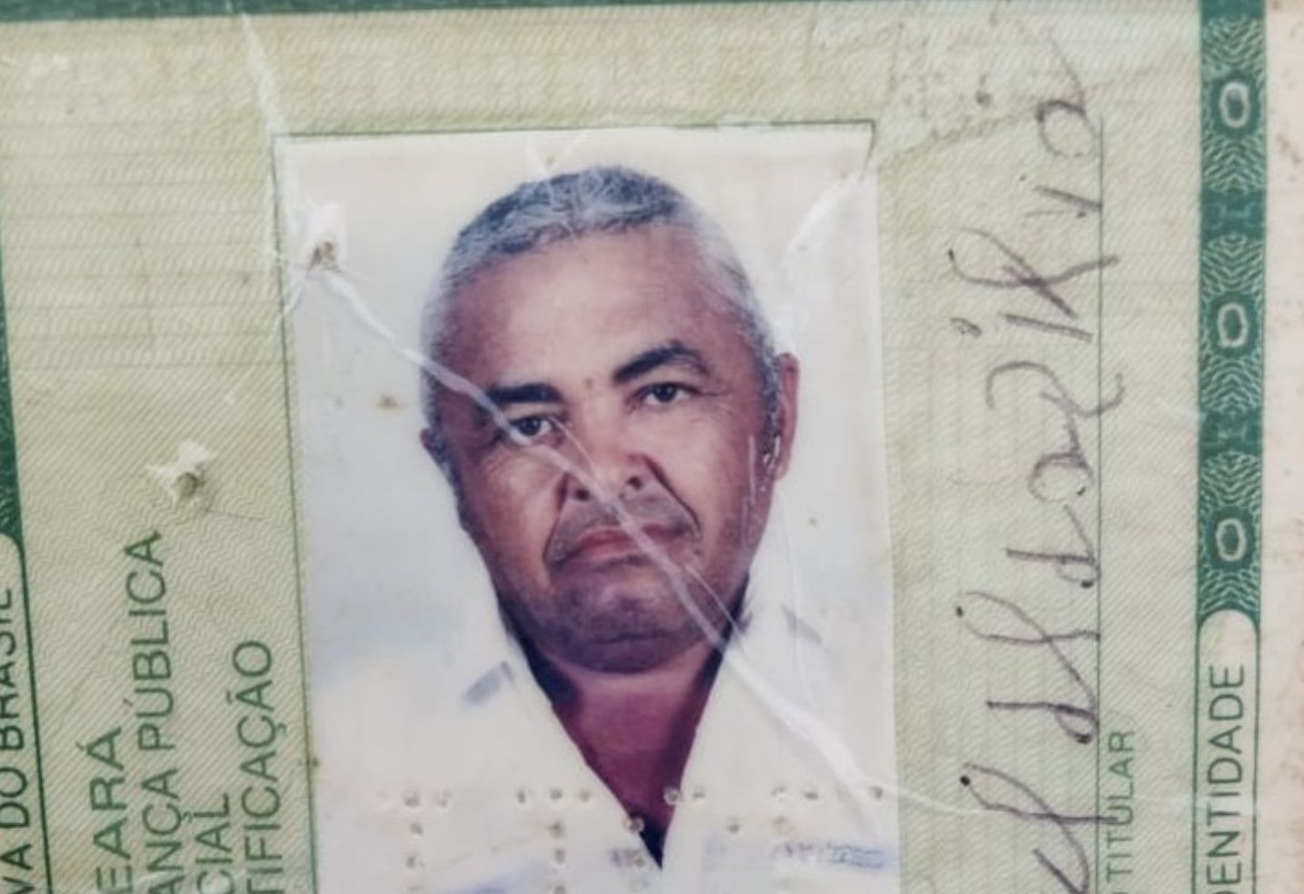 Homem é encontrado morto dentro de veículo no Vale do Piancó